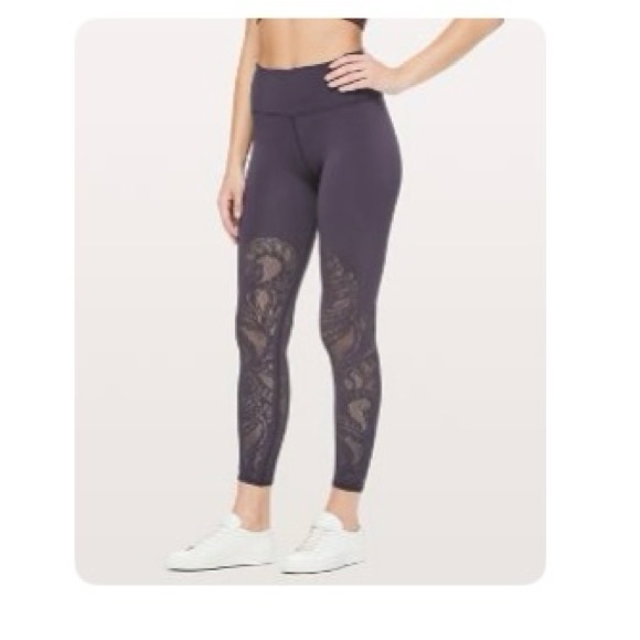 lululemon High-Rise Reveal Tight 25” - Picture 4 of 4